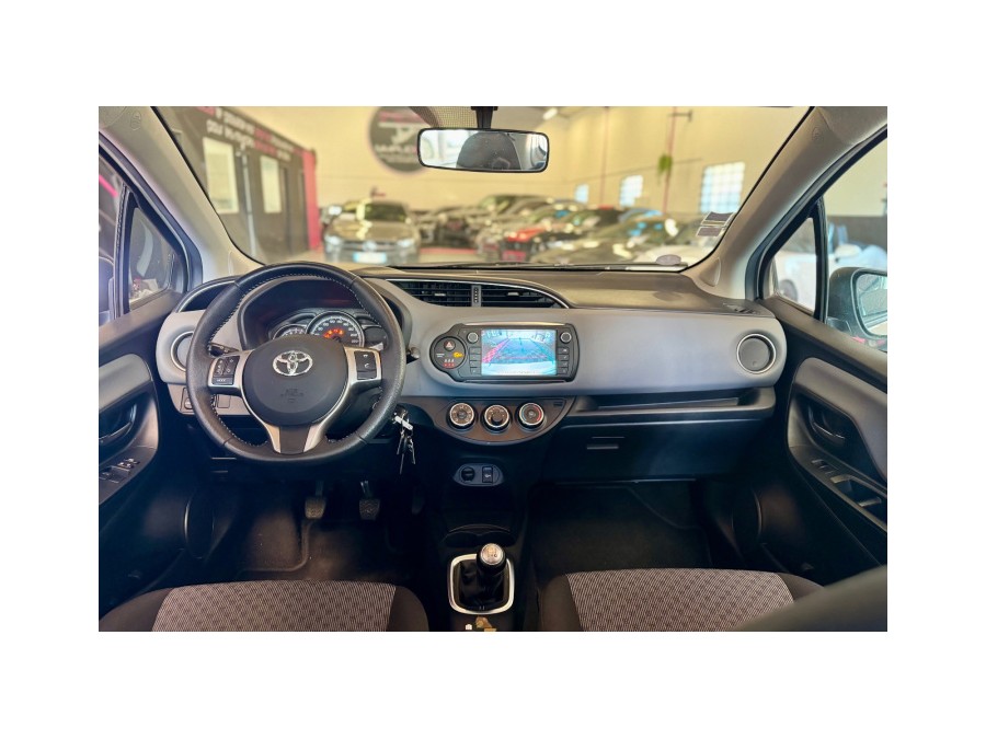 TOYOTA d'occasion YARIS 1.0 VVTI 70 ULTIMATE de 2015 Aix Les Bains