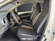 TOYOTA d'occasion AYGO X 1.0 VVT-I 72 DYNAMIC S-CVT de 2022 Paris 15