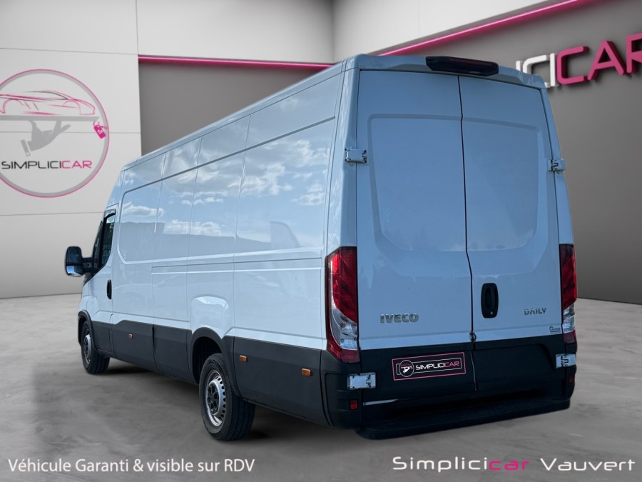 IVECO d'occasion DAILY 3.0 175CH de 2023 Vauvert (30)﻿