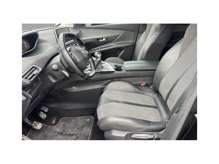 PEUGEOT d'occasion 3008 SUV PEUGEOT 3008 SUV de 2019 Avignon (84)﻿