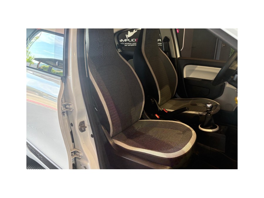 RENAULT d'occasion TWINGO 0.9 TCE 90 ENERGY E6C Zen de 2018 Aix Les