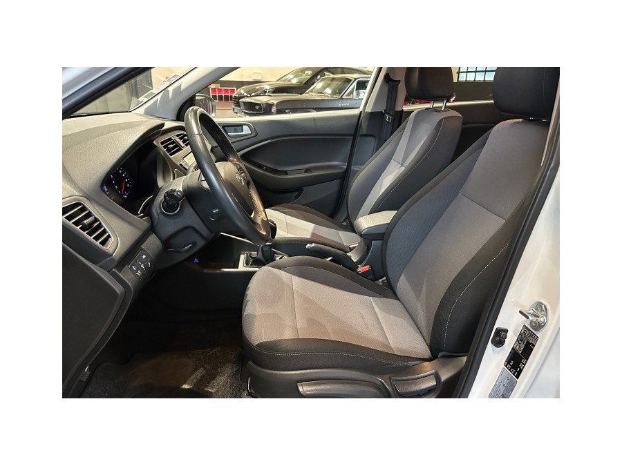 HYUNDAI d'occasion I20 i20 1.0 T-GDi 100 Intuitive de 2019 Aix Les