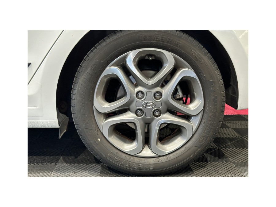 HYUNDAI d'occasion I20 i20 1.0 T-GDi 100 Intuitive de 2019 Aix Les