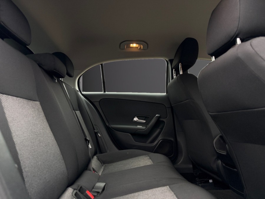 MERCEDES d'occasion CLASSE-A 180 D 116CH BUSINESS LINE 7G-DCT de 2020