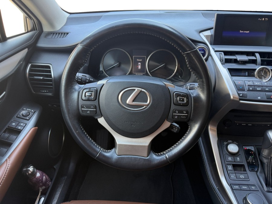 LEXUS d'occasion NX 300H 4WD PACK LUXE de 2017 Les Sables d'Olonne