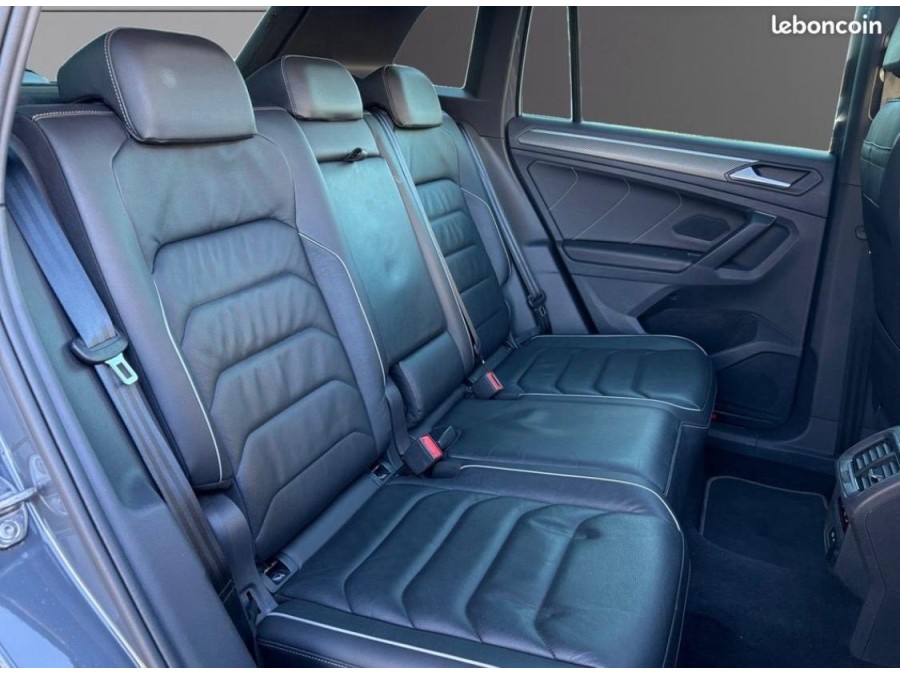 VOLKSWAGEN d'occasion TIGUAN 2.0 TDI 150 4X2 DSG PH2 de 2023 Lyon