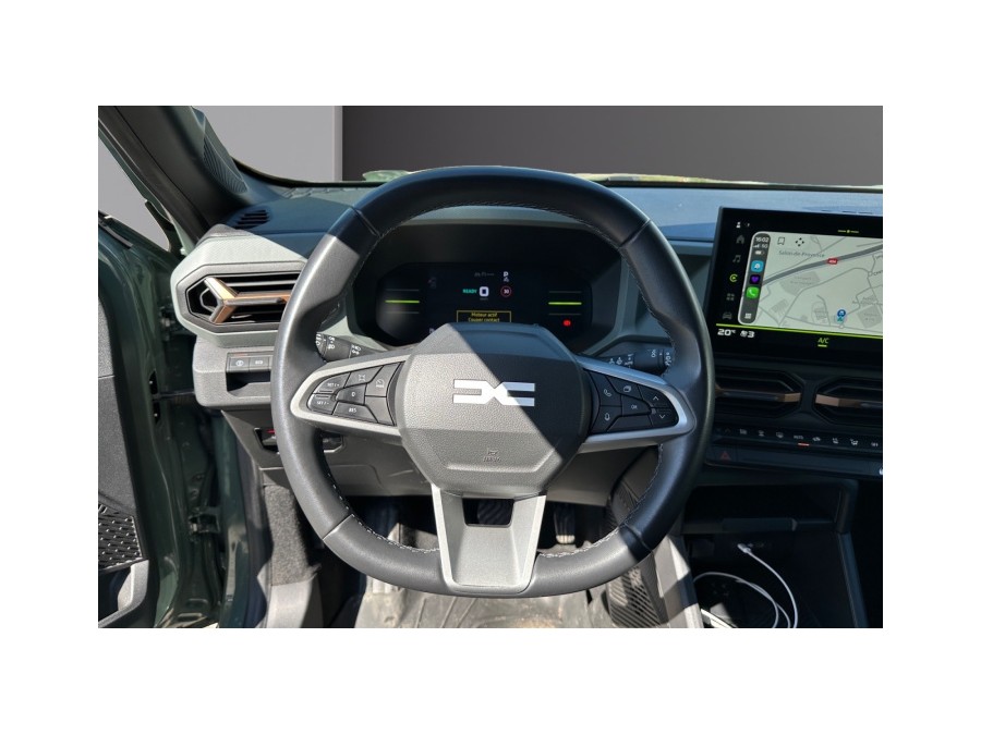 DACIA d'occasion DUSTER 1.6 HYBRID 140 JOURNEY de 2024 Salon de