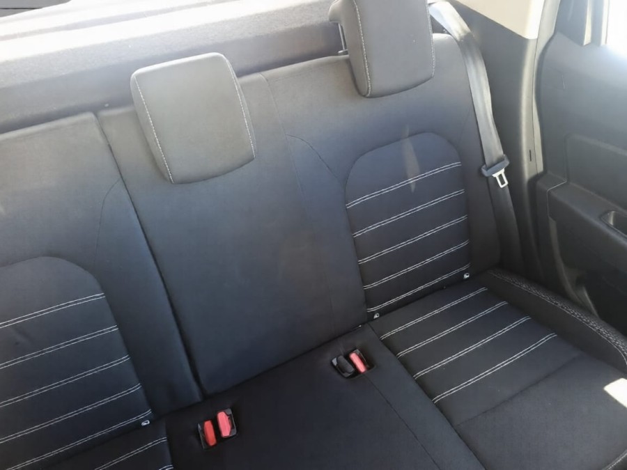 DACIA d'occasion DUSTER 1.5 BLUE DCI 115 CONFORT de 2020 Guadeloupe