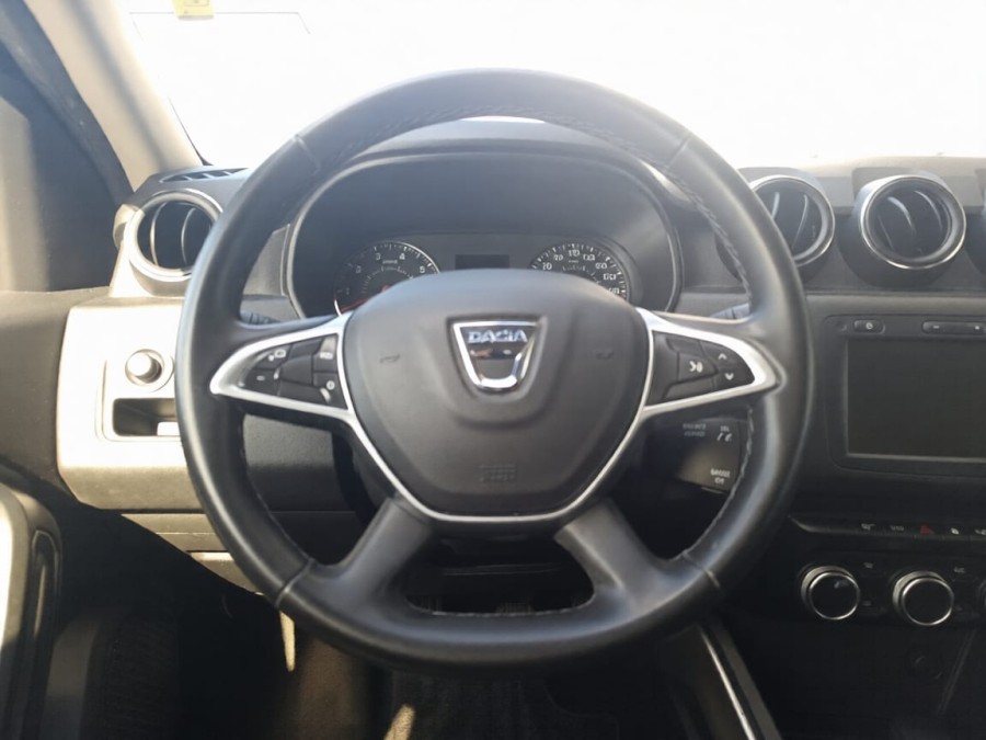 DACIA d'occasion DUSTER 1.5 BLUE DCI 115 CONFORT de 2020 Guadeloupe