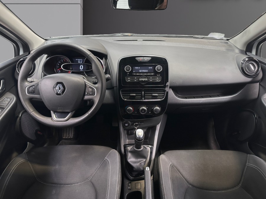 RENAULT d'occasion CLIO TCE 75 GENERATION de 2018 Lorient (56)﻿