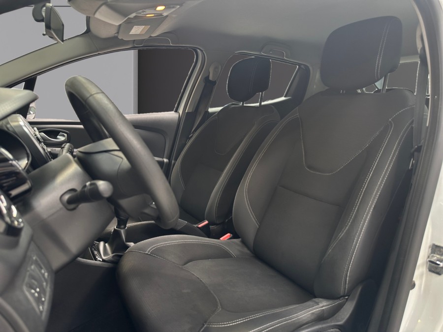 RENAULT d'occasion CLIO TCE 75 GENERATION de 2018 Lorient (56)﻿