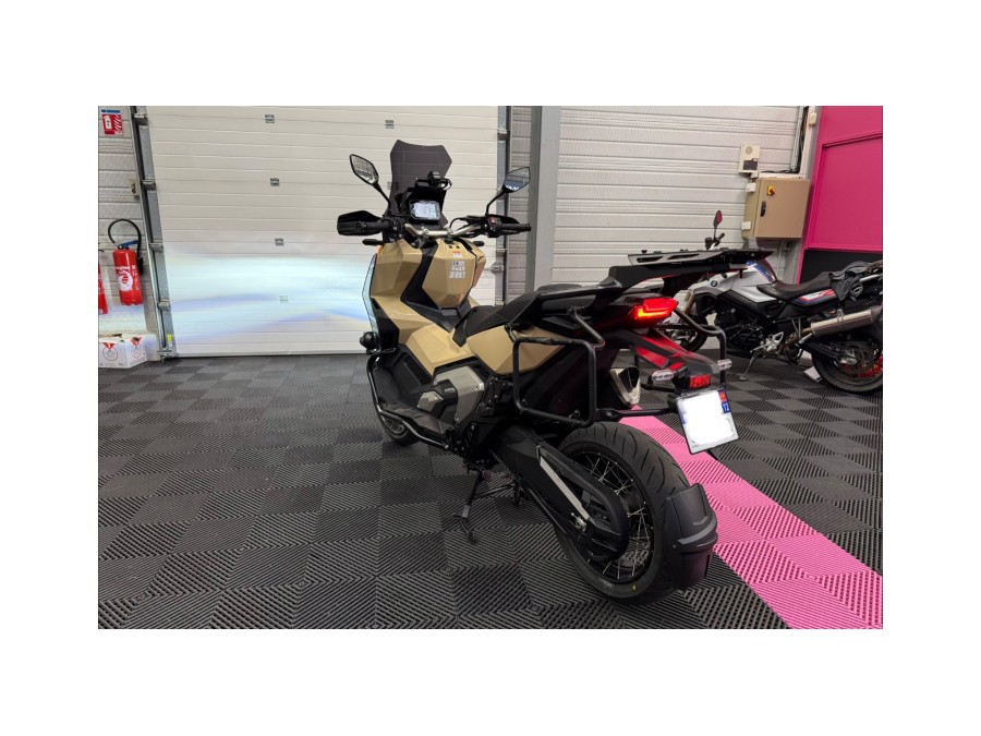 HONDA d'occasion X-ADV750 ADV750 de 2022 Salon de Provence (13)﻿