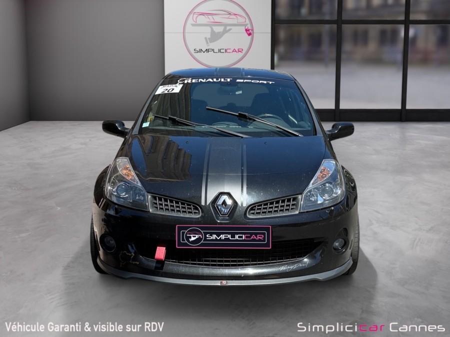 RENAULT d'occasion CLIO RENAULT SPORT LUXE 2.0 16V de 2006 Cannes