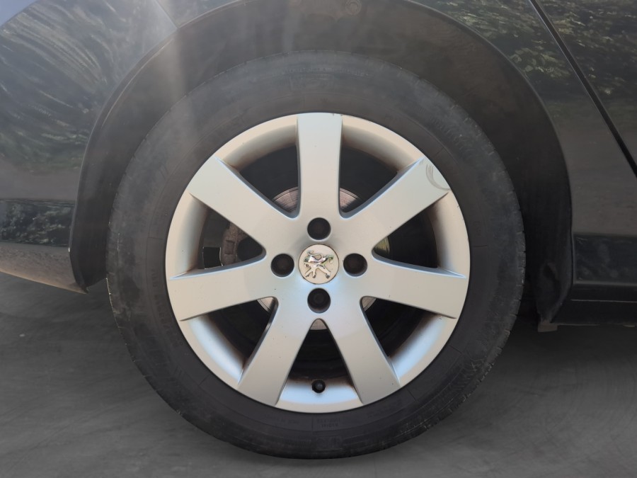 PEUGEOT d'occasion 308 1.6 HDI 110 CONFORT PACK de 2010 Brest (29)﻿