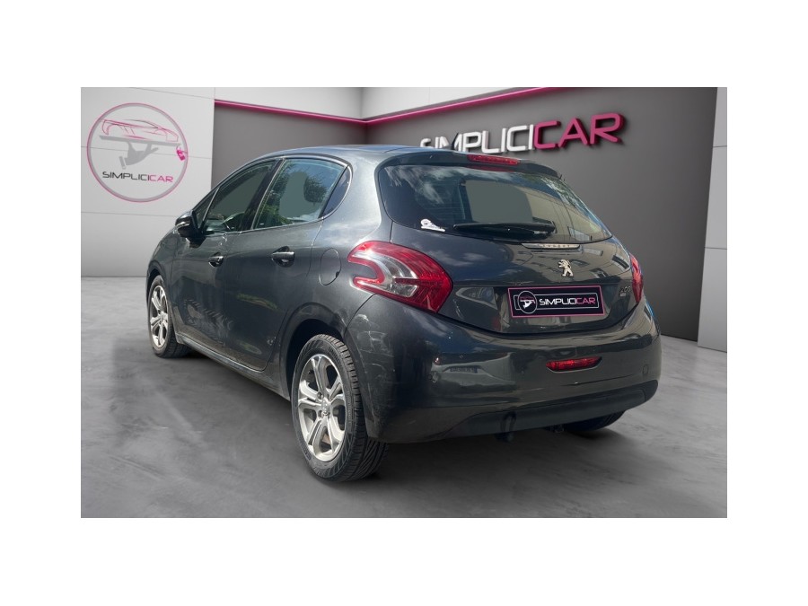 PEUGEOT d'occasion 208 allure de 2013 Le Raincy (93)﻿