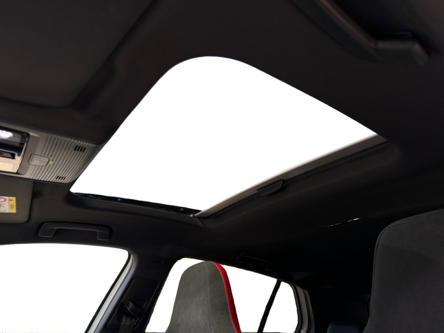 VOLKSWAGEN d'occasion GOLF 2.0 TSI 300 GTI CLUBSPORT DSG7 de 2022