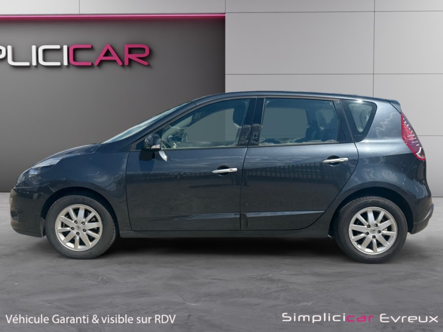 RENAULT d'occasion SCENIC 2.0 16V 140 PRIVILEGE CVT de 2010 Evreux
