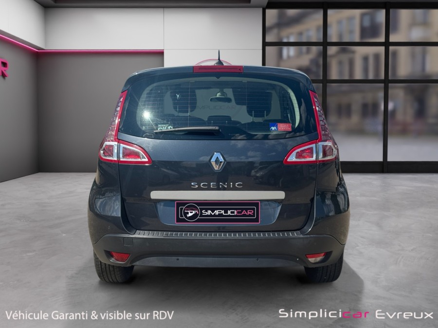 RENAULT d'occasion SCENIC 2.0 16V 140 PRIVILEGE CVT de 2010 Evreux