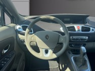 RENAULT d'occasion SCENIC 2.0 16V 140 PRIVILEGE CVT de 2010 Evreux