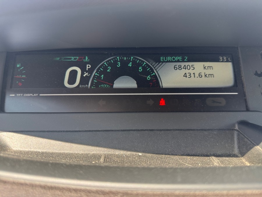 RENAULT d'occasion SCENIC 2.0 16V 140 PRIVILEGE CVT de 2010 Evreux