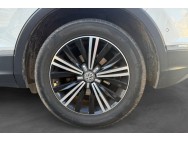 VOLKSWAGEN d'occasion TIGUAN 2.0 TDI 150 DSG7 CARAT de 2017 Salon de