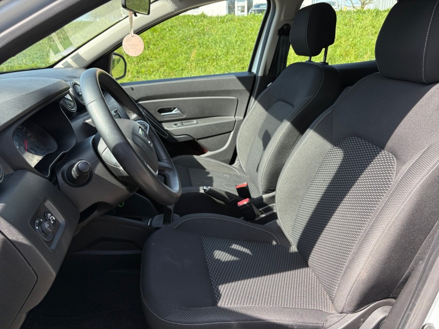 DACIA d'occasion DUSTER 1.0 ECO-G 100 ESSENTIAL de 2020 Brest (29)﻿