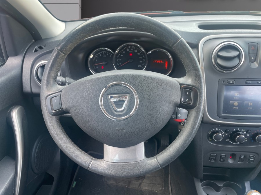 DACIA d'occasion SANDERO 1.5 DCI 90 ch STEPWAY AMBIANCE de 2013 Royan