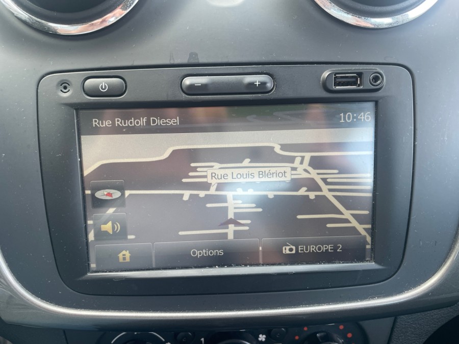 DACIA d'occasion SANDERO 1.5 DCI 90 ch STEPWAY AMBIANCE de 2013 Royan