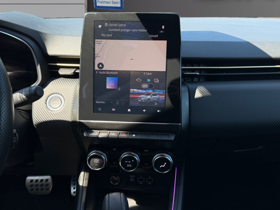 RENAULT d'occasion CLIO 1.6 E-TECH 145 ENGINEERED de 2023 Orleans