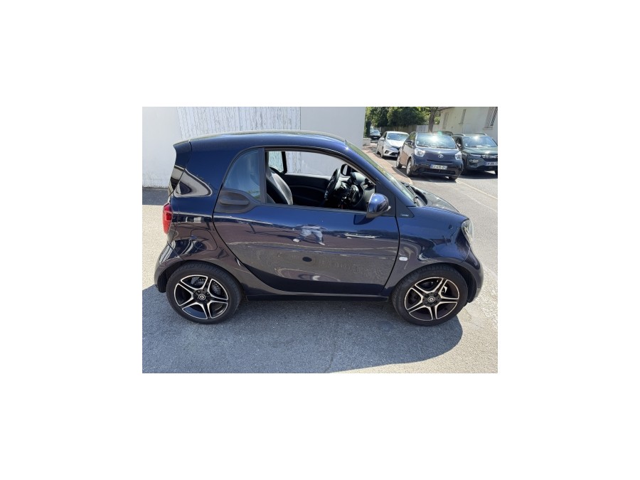 SMART d'occasion FORTWO 0.9 90 URBANLAVA BA de 2016 Vaucresson (92)﻿