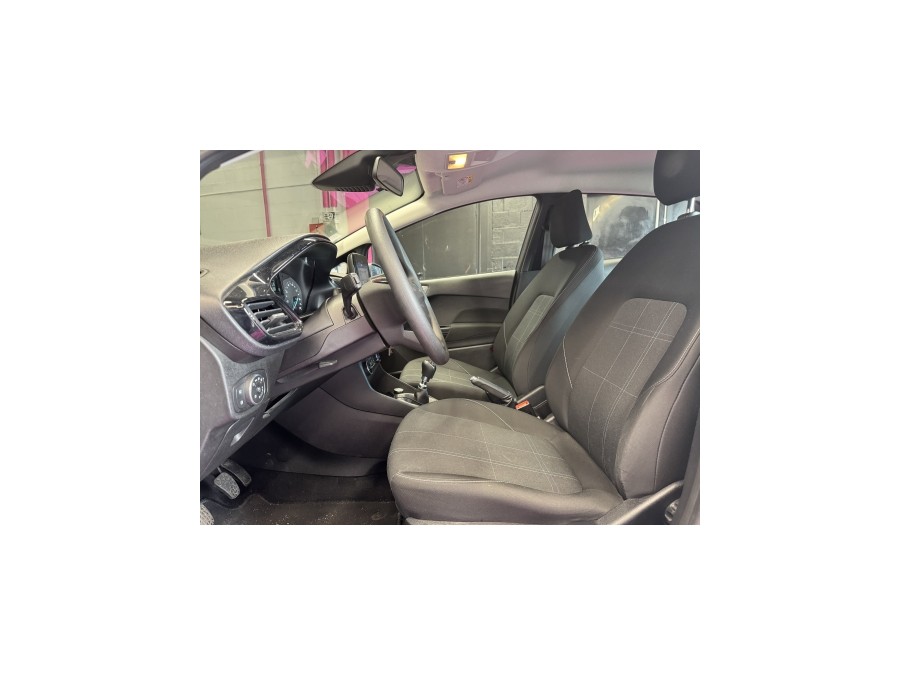 FORD d'occasion FIESTA 1.0 ECOBOOST 100 BUSINESS NAV de 2019 Villebon