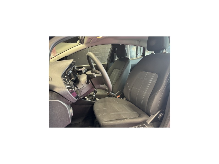 FORD d'occasion FIESTA 1.0 ECOBOOST 100 BUSINESS NAV de 2019 Villebon