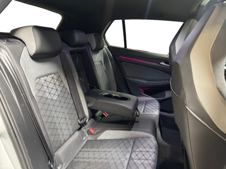 VOLKSWAGEN d'occasion GOLF 2.0 TDI SCR 150 R Line DSG de 2022