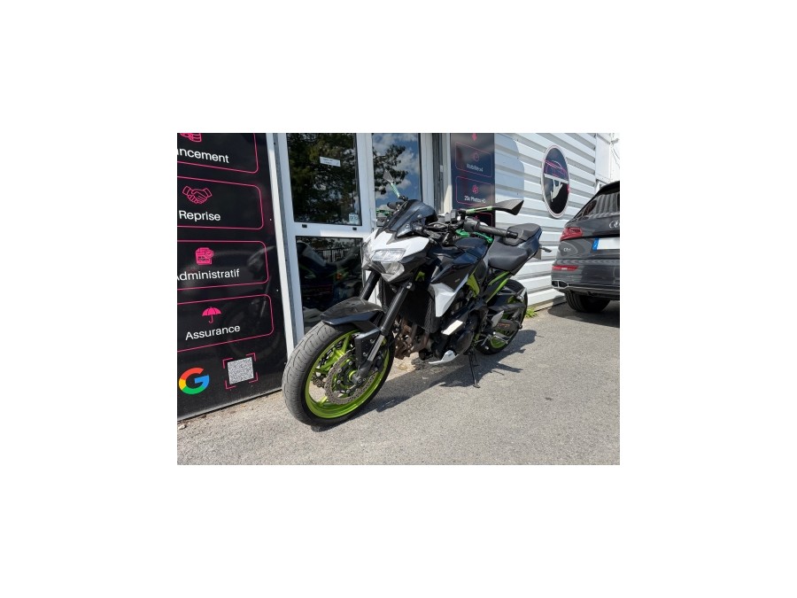 KAWASAKI d'occasion Z900 Z 900 125CH de 2021 Saint Maximin (60)﻿