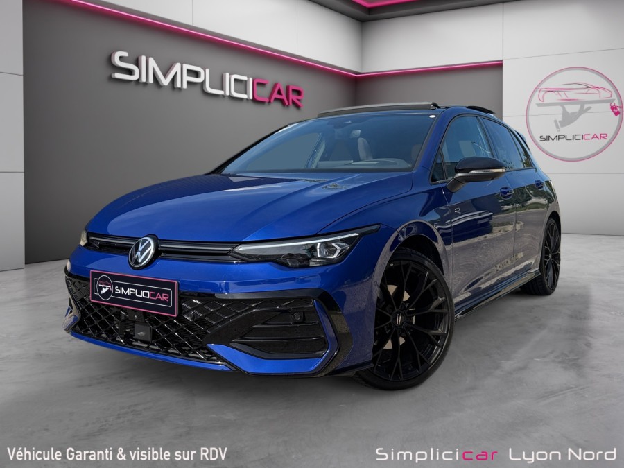 VOLKSWAGEN d'occasion GOLF 1.5 E-TSI 150 R-LINE DSG de 2025 Lyon Nord