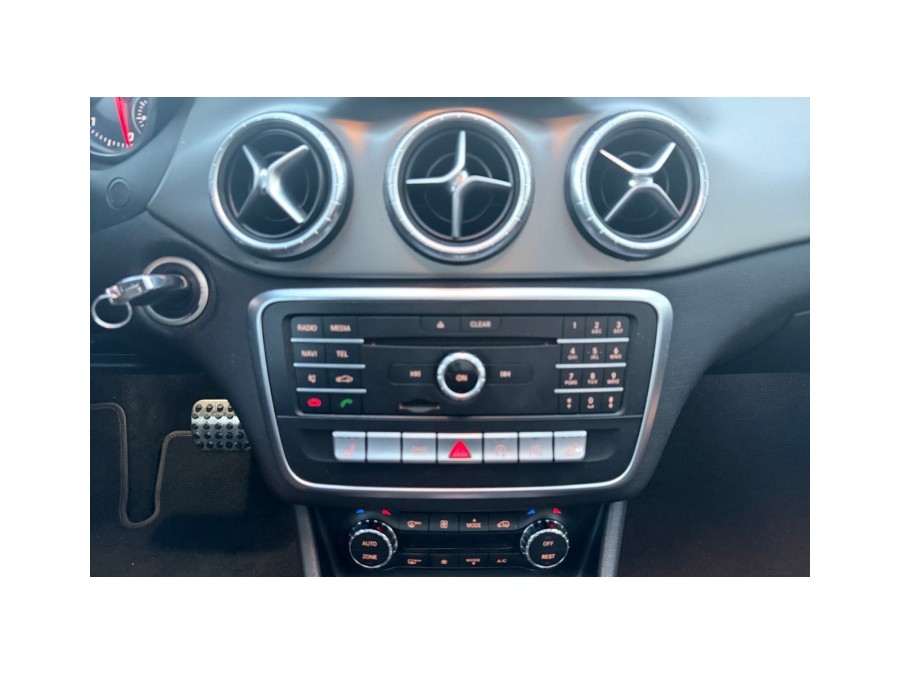 MERCEDES d'occasion CLASSE CLA CLA 200 D LAUNCH EDITION BA de 2017 La