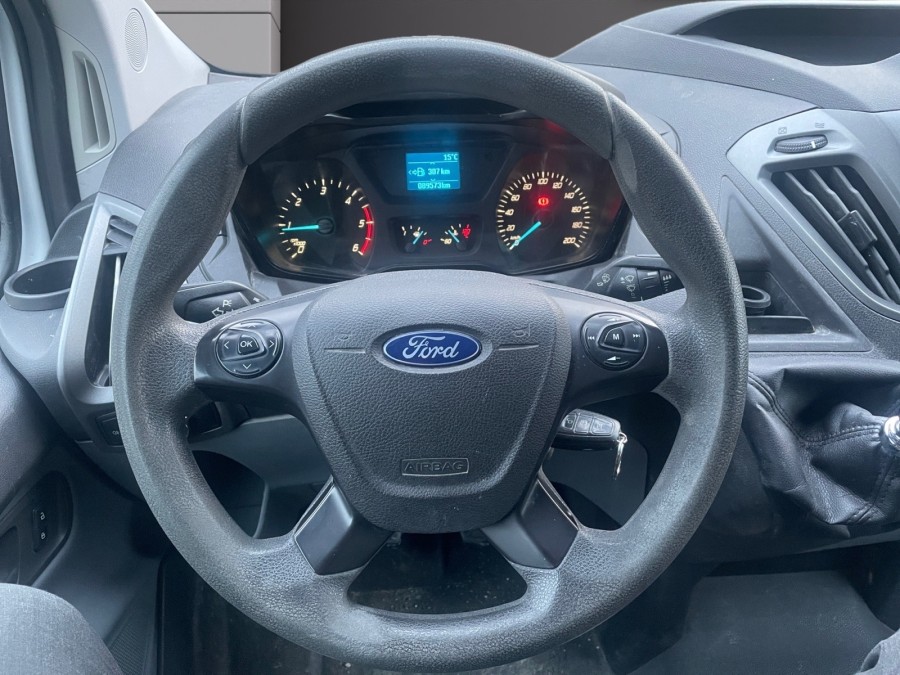 FORD d'occasion TRANSIT 250 L1H1 2.0 TDCI 105 AMBIENTE de 2017 Salon