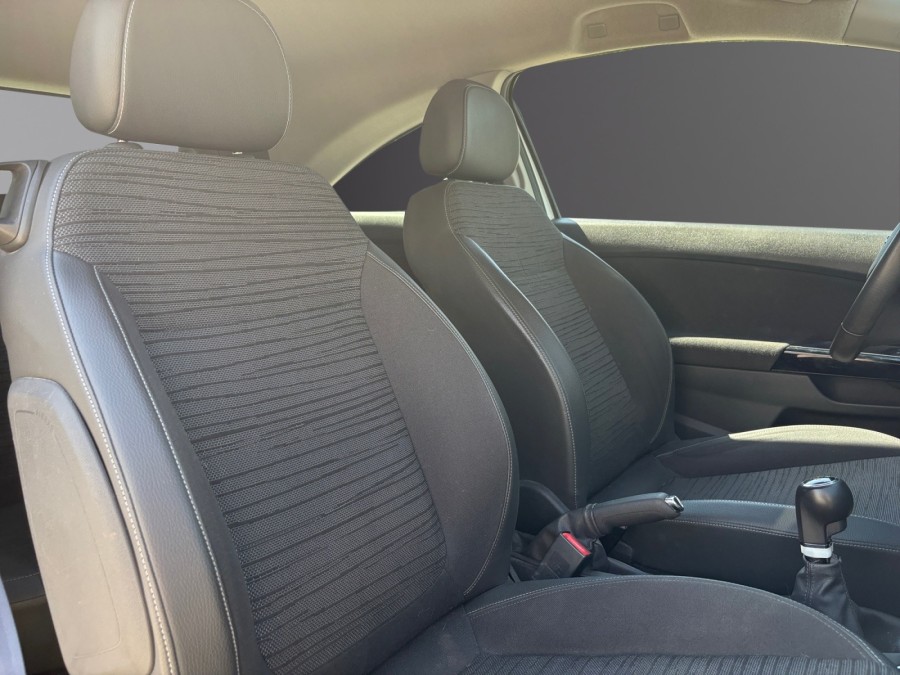 OPEL d'occasion CORSA 1.4 TWINPORT 100 GRAPHITE de 2014 Salon de
