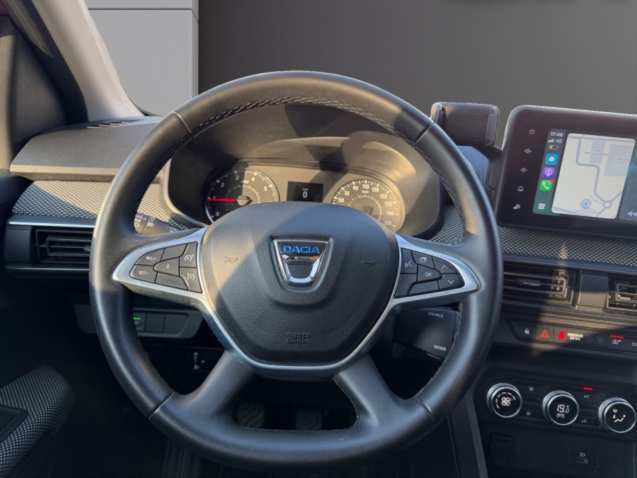 DACIA d'occasion JOGGER 1.0 ECO-G 100 ESSENTIEL de 2022 Salon de