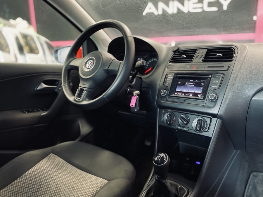 VOLKSWAGEN d'occasion POLO polo 1.0 Confortline 75ch de 2016 Annecy
