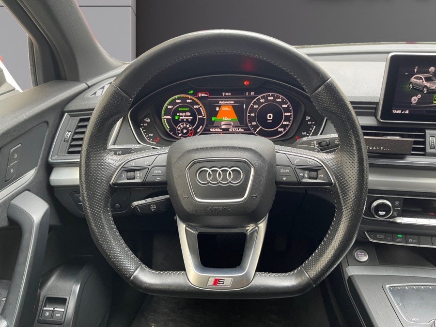 AUDI d'occasion Q5 55 TFSI-E 2.0 367 QUATTRO S LINE de 2020 Le Raincy