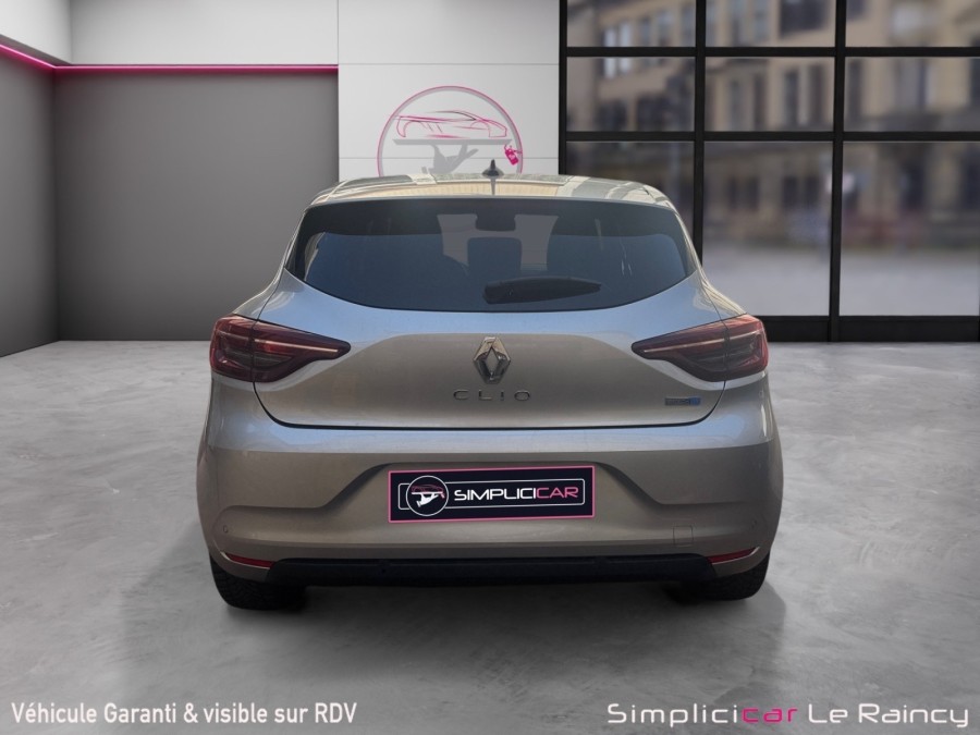 RENAULT d'occasion CLIO 1.6 E-TECH 143 EVOLUTION de 2022 Le Raincy