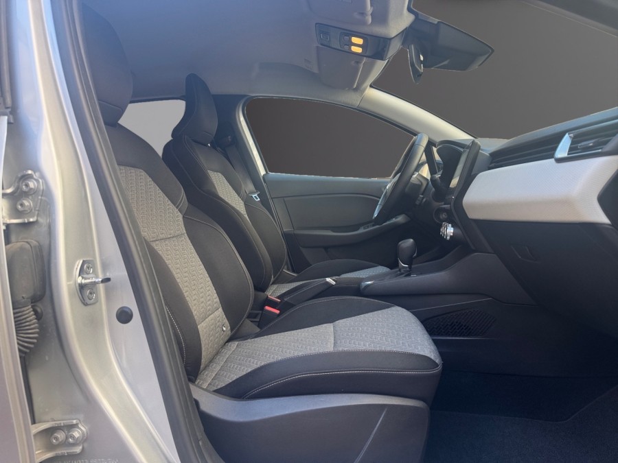 RENAULT d'occasion CLIO 1.6 E-TECH 143 EVOLUTION de 2022 Le Raincy