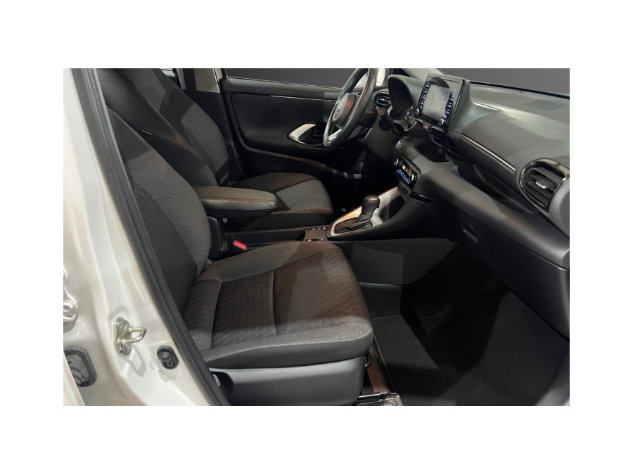 TOYOTA d'occasion YARIS 116H ACTIVE de 2023 Avignon (84)﻿