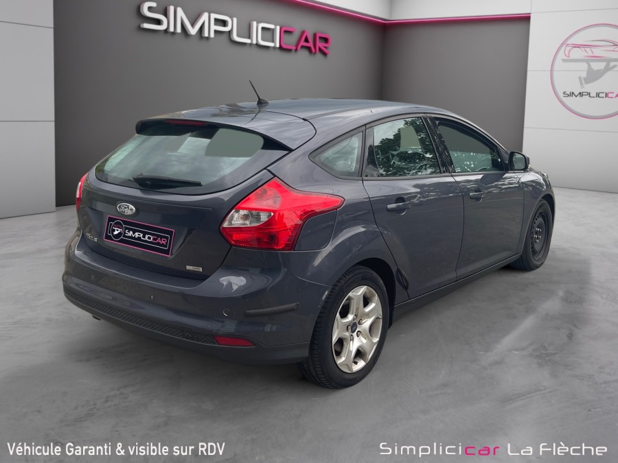 FORD d'occasion FOCUS 1.6 TDCI 95 TITANIUM de 2012 La Flèche (72)﻿