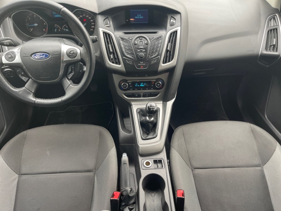 FORD d'occasion FOCUS 1.6 TDCI 95 TITANIUM de 2012 La Flèche (72)﻿