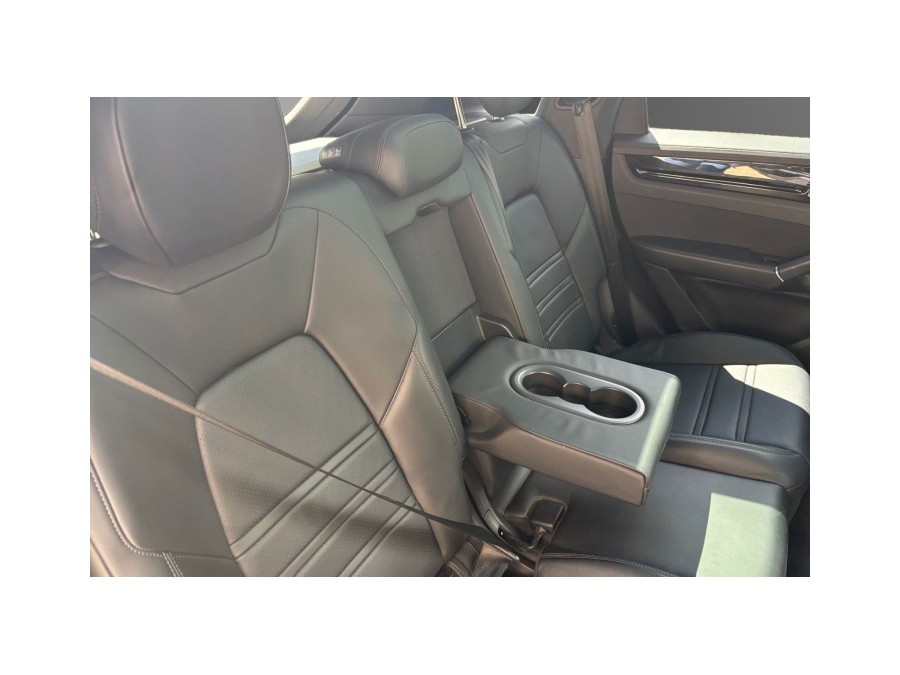 PORSCHE d'occasion CAYENNE e-hybride de 2021 Nice (06)﻿