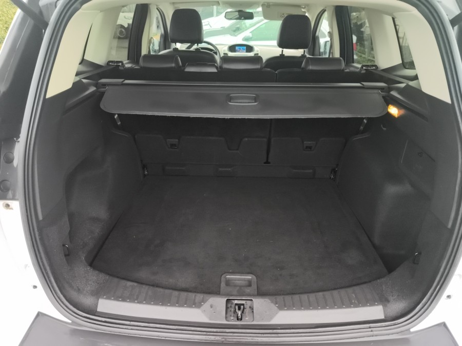 FORD d'occasion KUGA 2.0 TDCI 150 TITANIUM de 2015 Brest (29)﻿