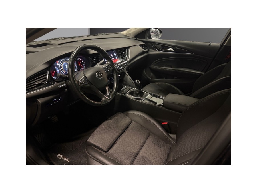 OPEL d'occasion INSIGNIA GRAND SPORT de 2017 Salon de Provence (13)﻿