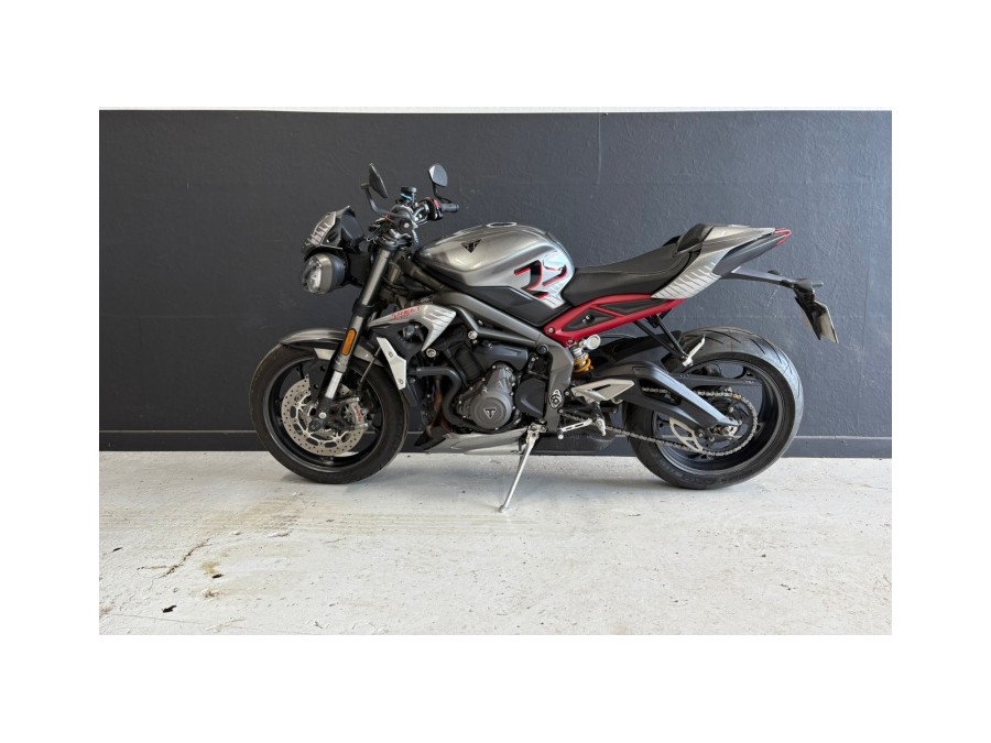 TRIUMPH d'occasion STREETTRI RS de 2022 Brest (29)﻿